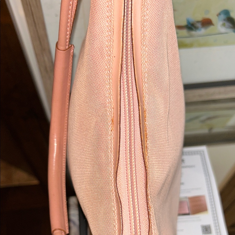 Gucci Pink Shoulder Bag - Picture 13 of 16
